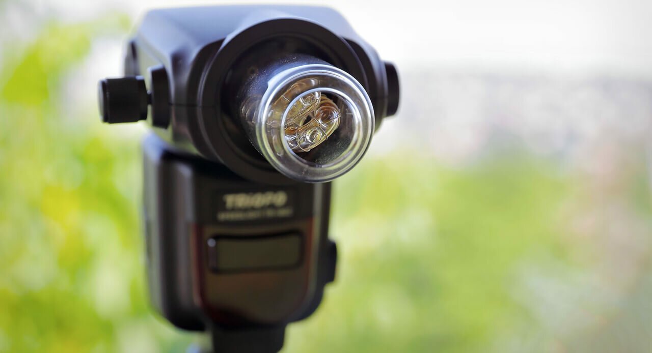 Вспышки для фотоаппаратов Falcon Eyes в Калуге